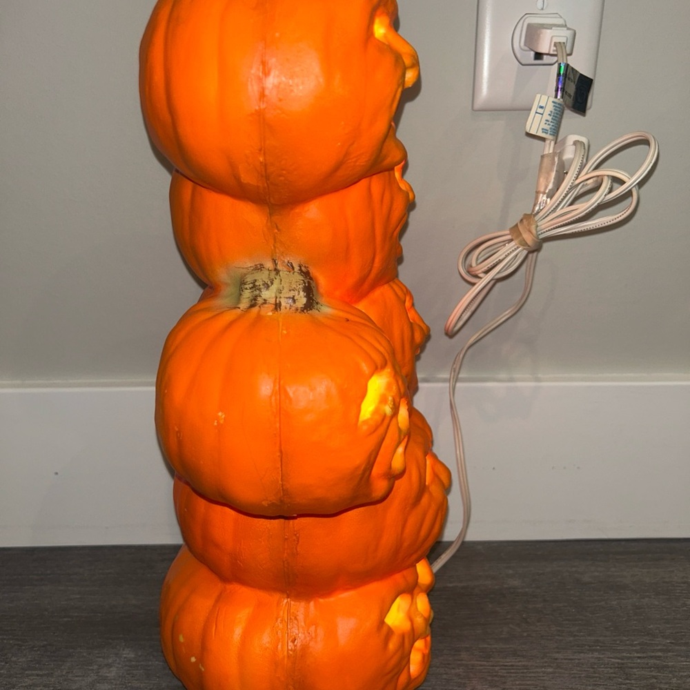 Vintage Gemmy 6 Stacked Foam Blow Mold Halloween Jack-O-Lanterns Light Up - Picture 5 of 10
